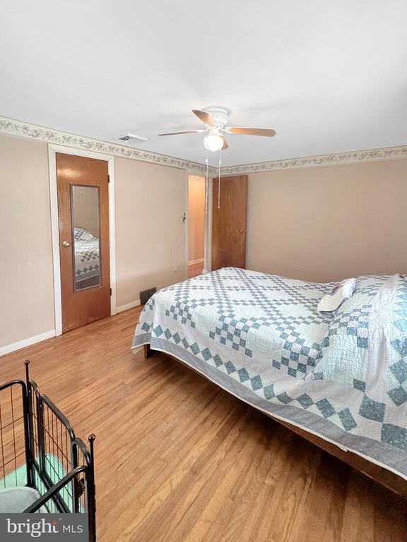 804 MAPLE AVENUE
