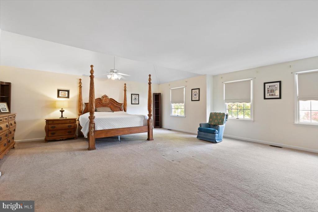 232 11TH AVE.