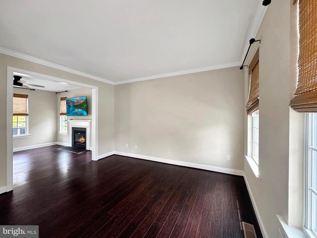 296 MASTERS DRIVE