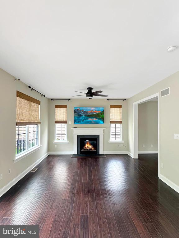 296 MASTERS DRIVE