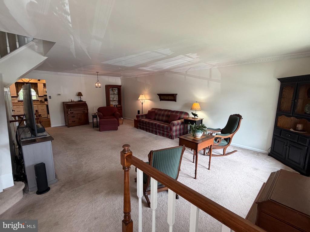 1051 BRAMBLEWOOD COURT