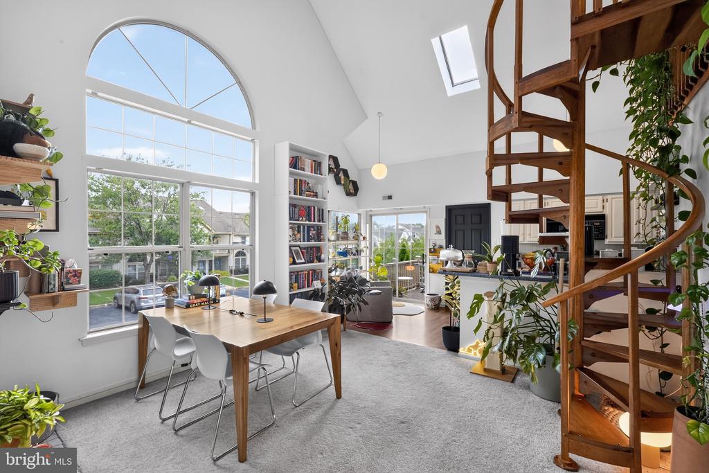 1602 FOXMEADOW CIRCLE