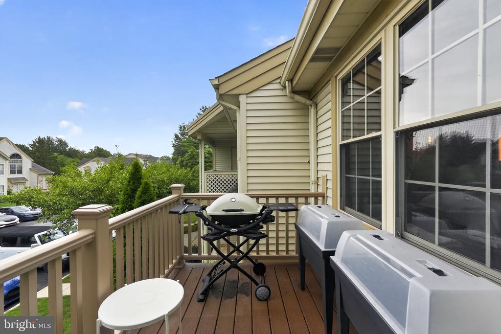 1602 FOXMEADOW CIRCLE
