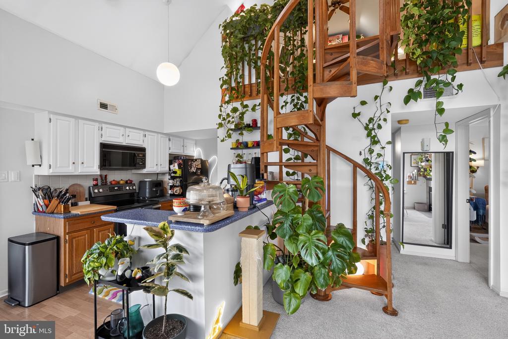 1602 FOXMEADOW CIRCLE