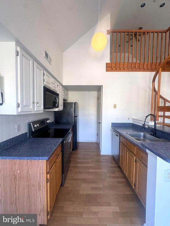 1602 FOXMEADOW CIRCLE Unit: CONDO 1602