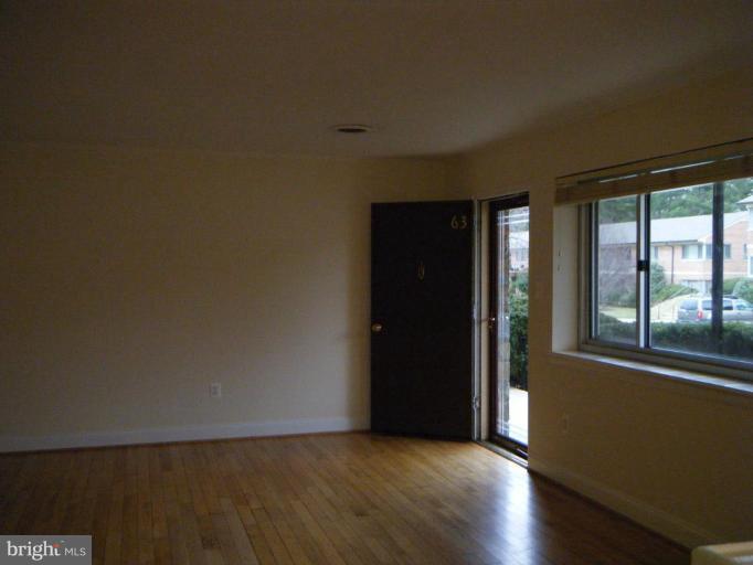 5011 Sentinel DRIVE Unit: 63