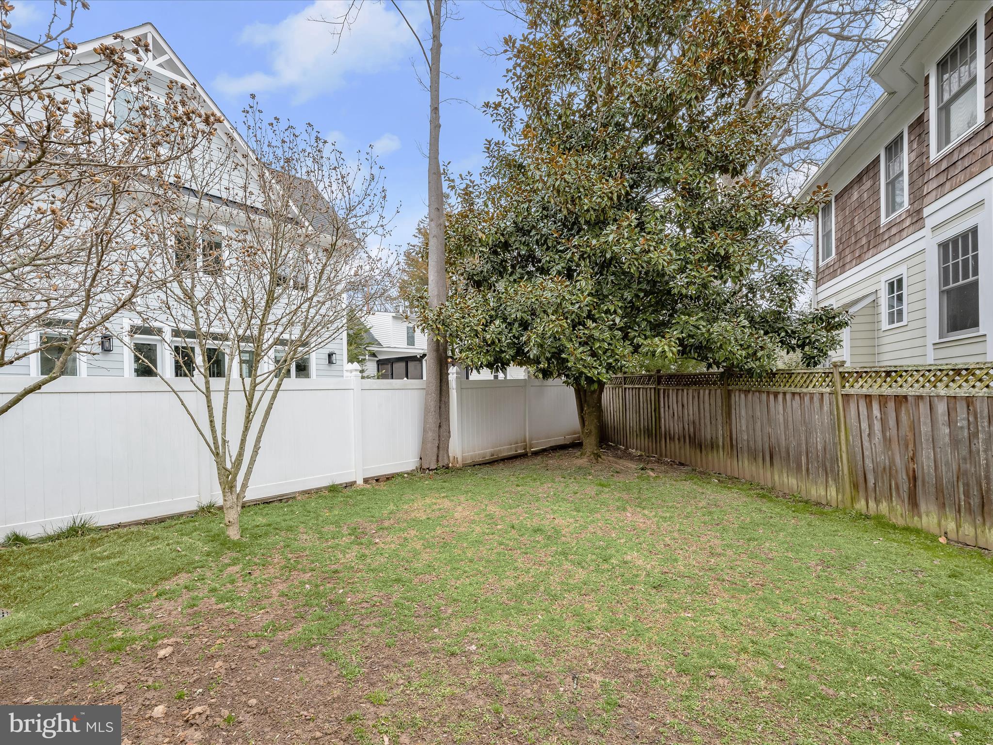 4 Wyoming Ct