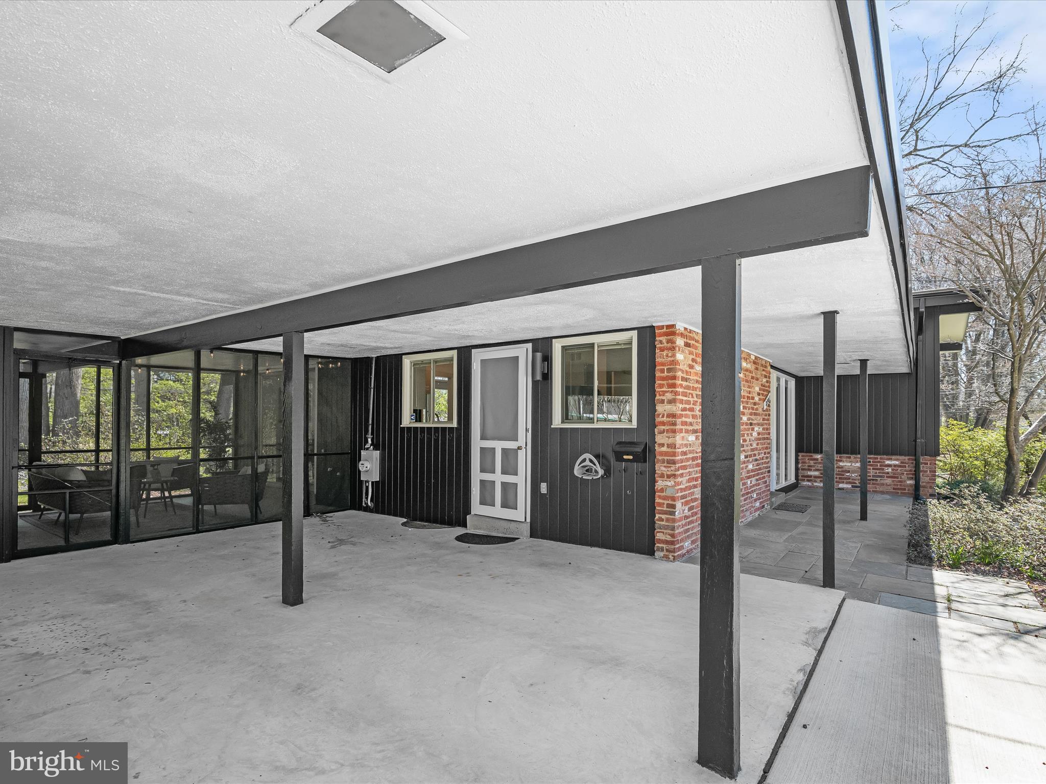 8301 Melody Ct