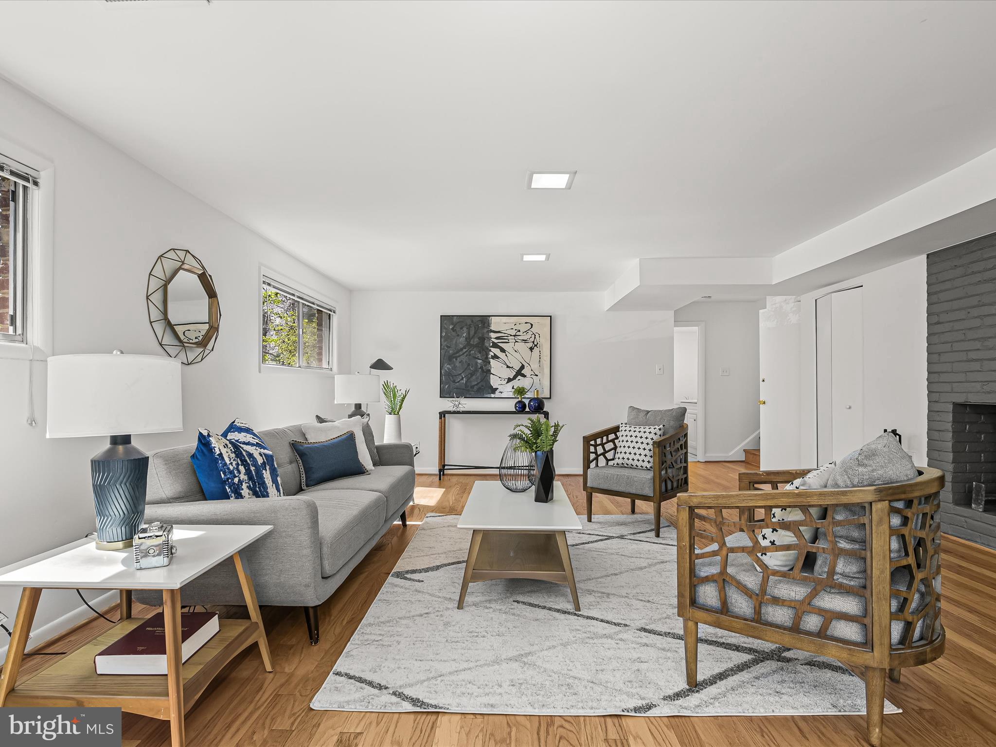 8301 Melody Ct
