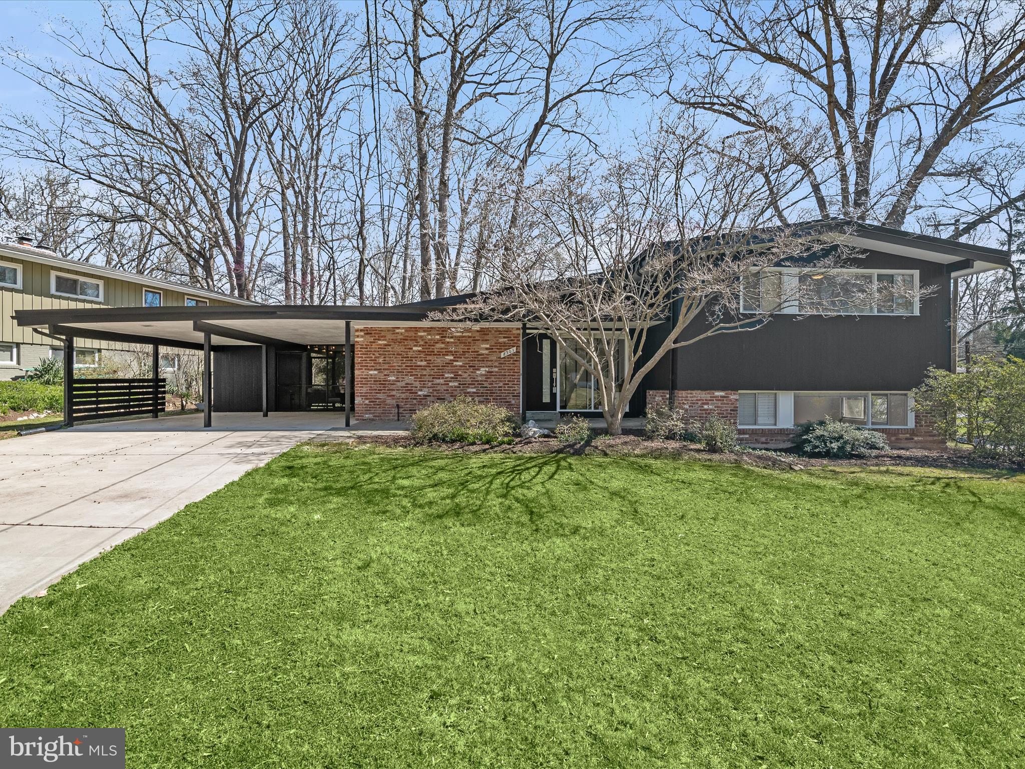 8301 Melody Ct