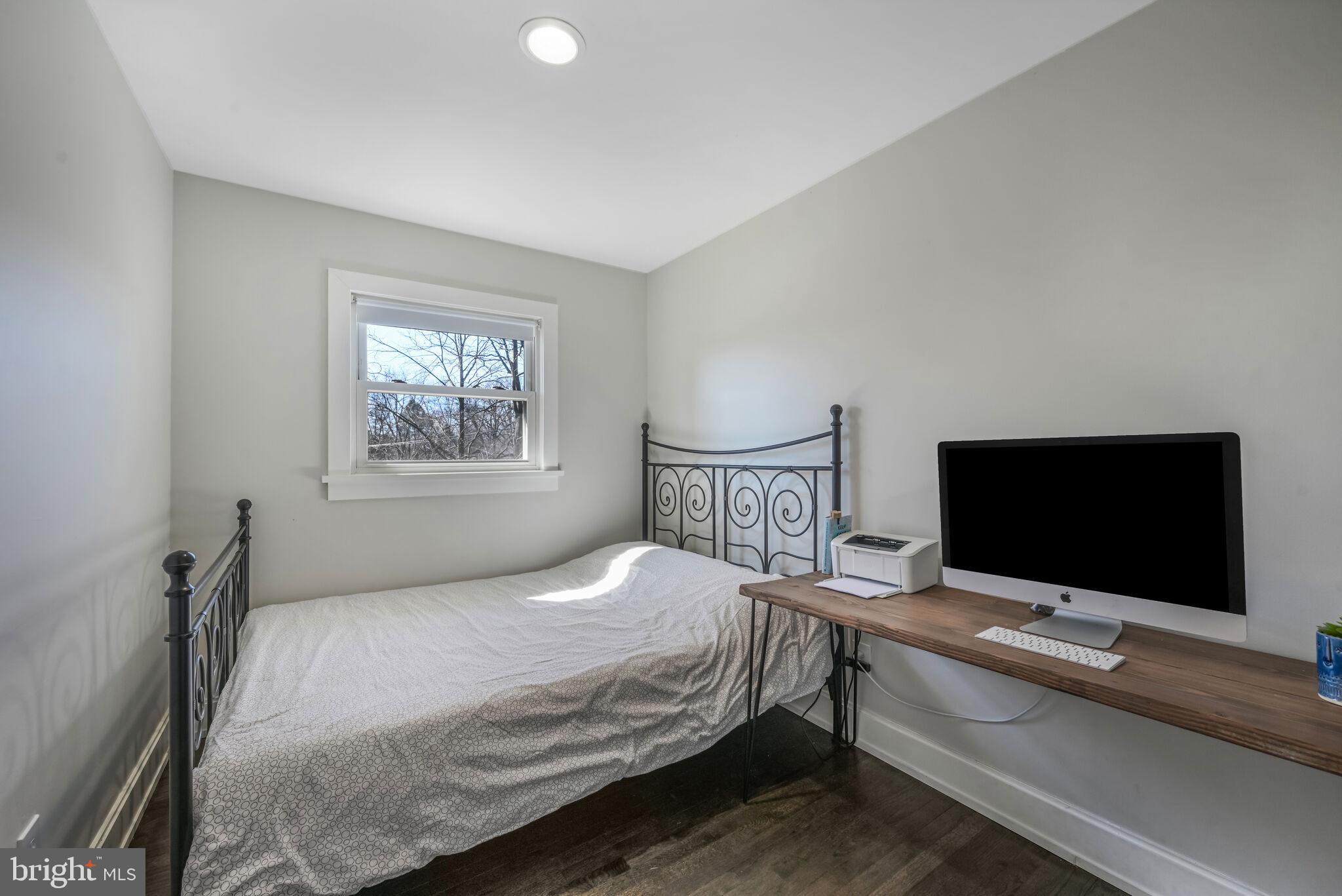 6103 Wiscasset Rd