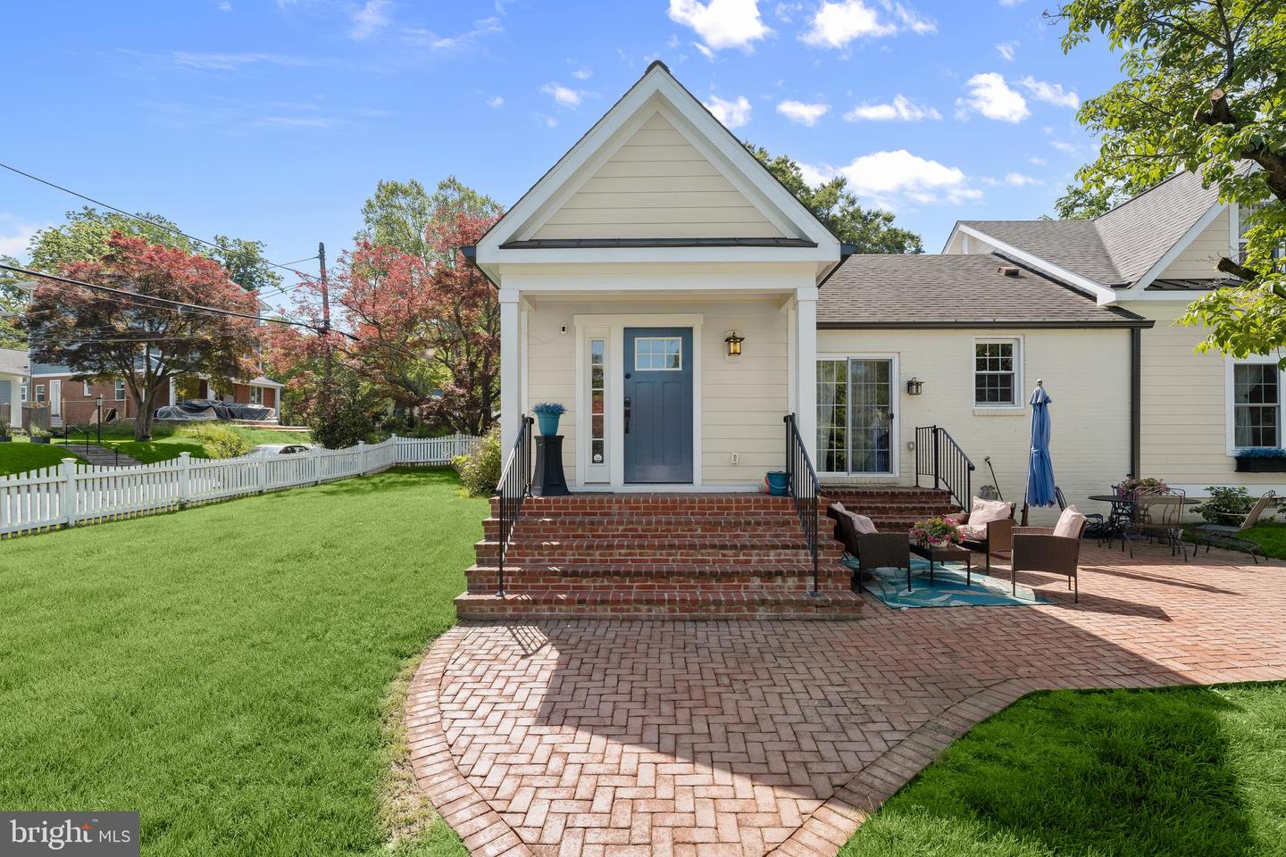 4908 BAYARD BLVD