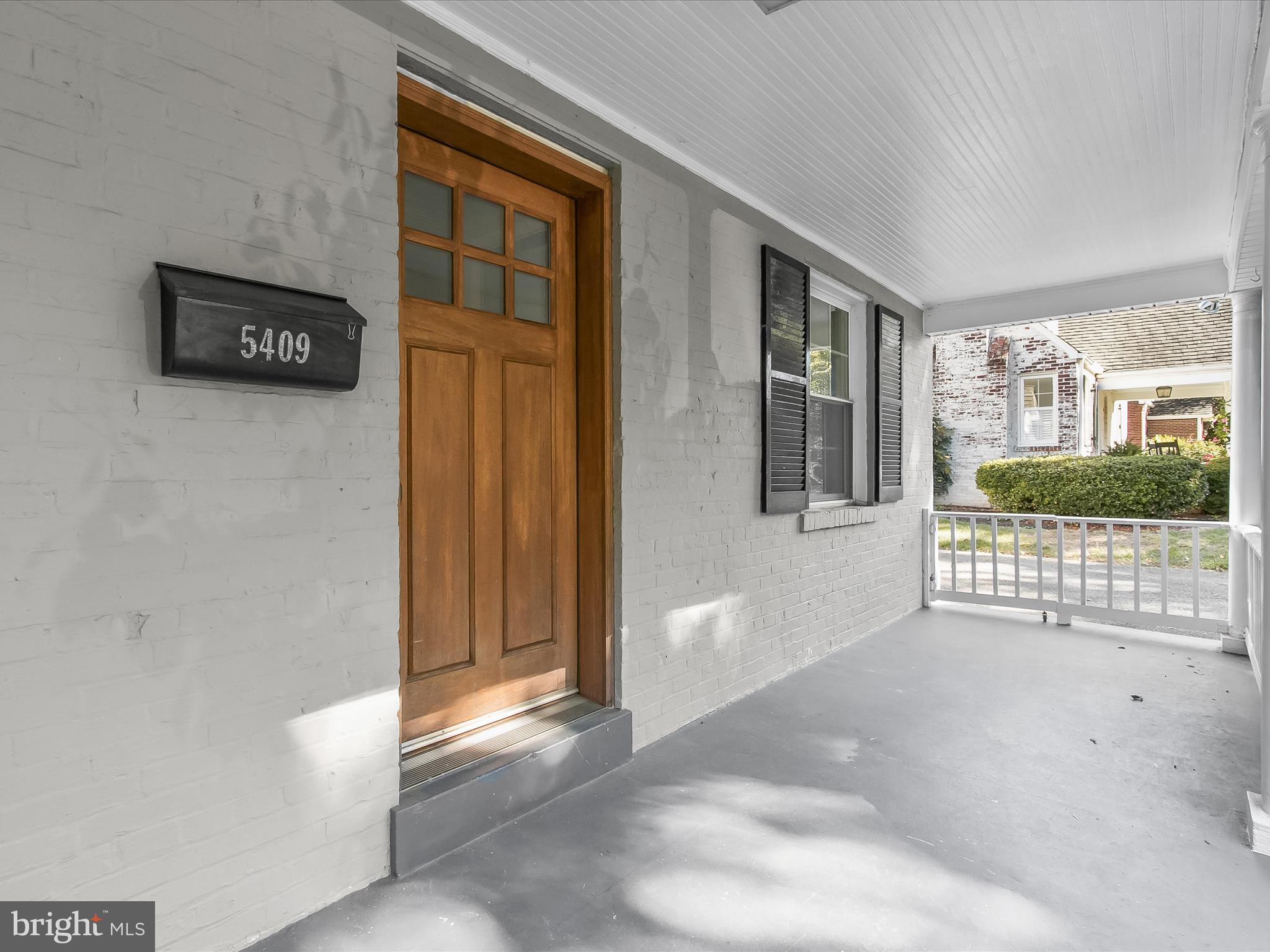 5409 GLENWOOD ROAD