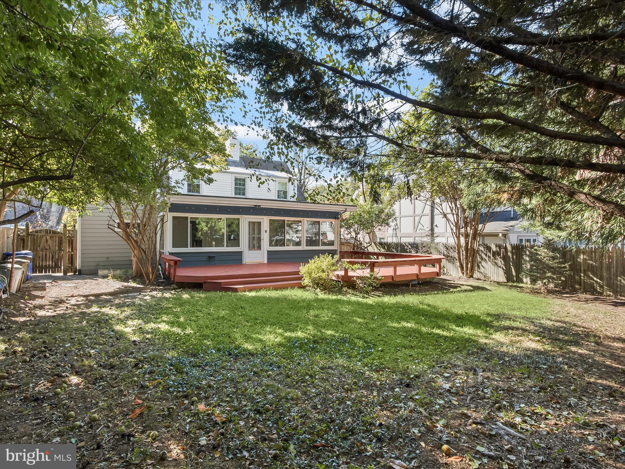 5409 GLENWOOD ROAD