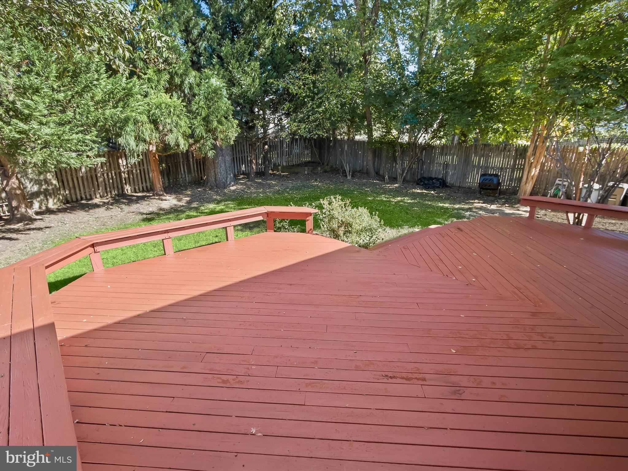 5409 GLENWOOD ROAD