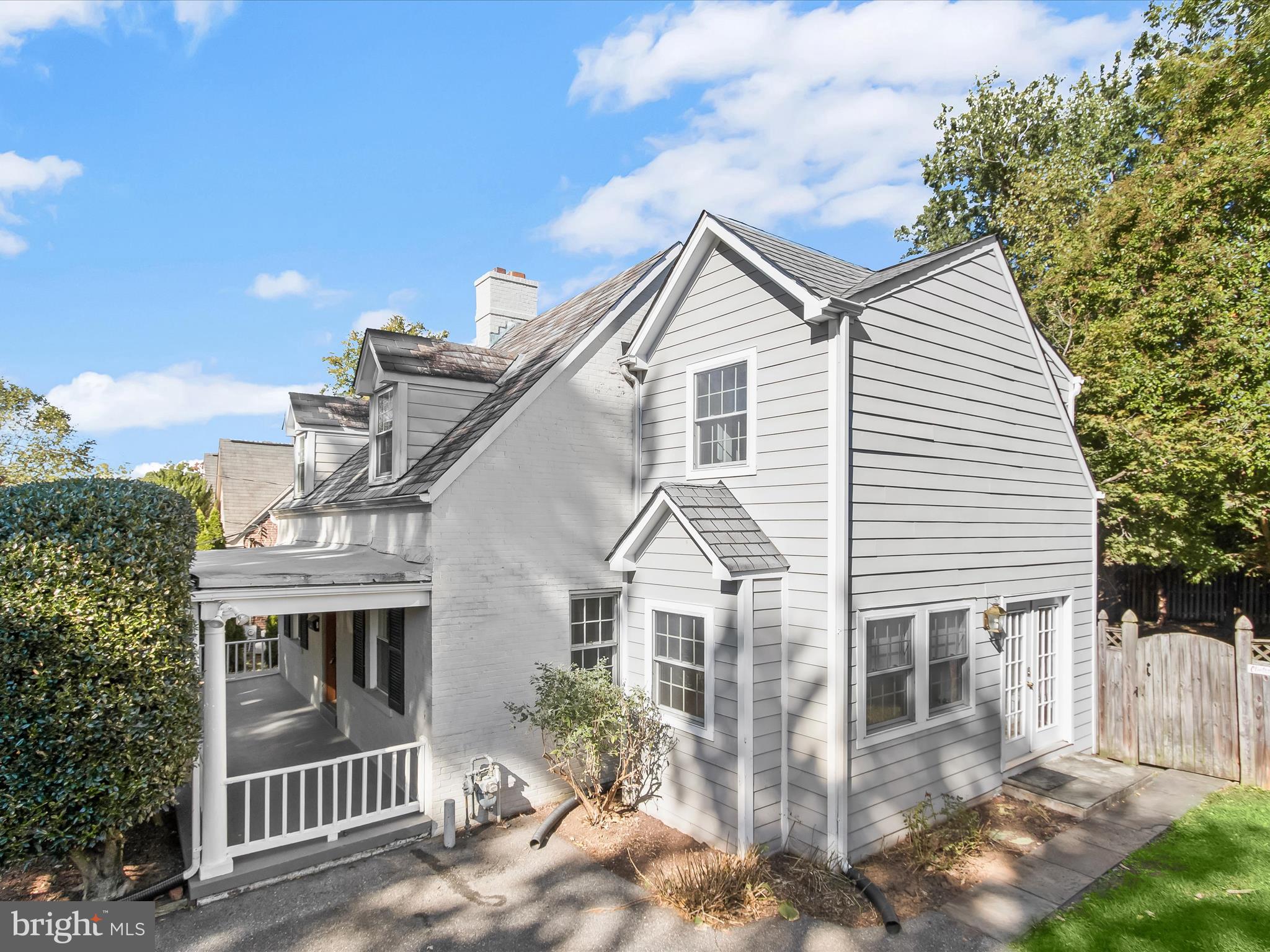 5409 GLENWOOD ROAD