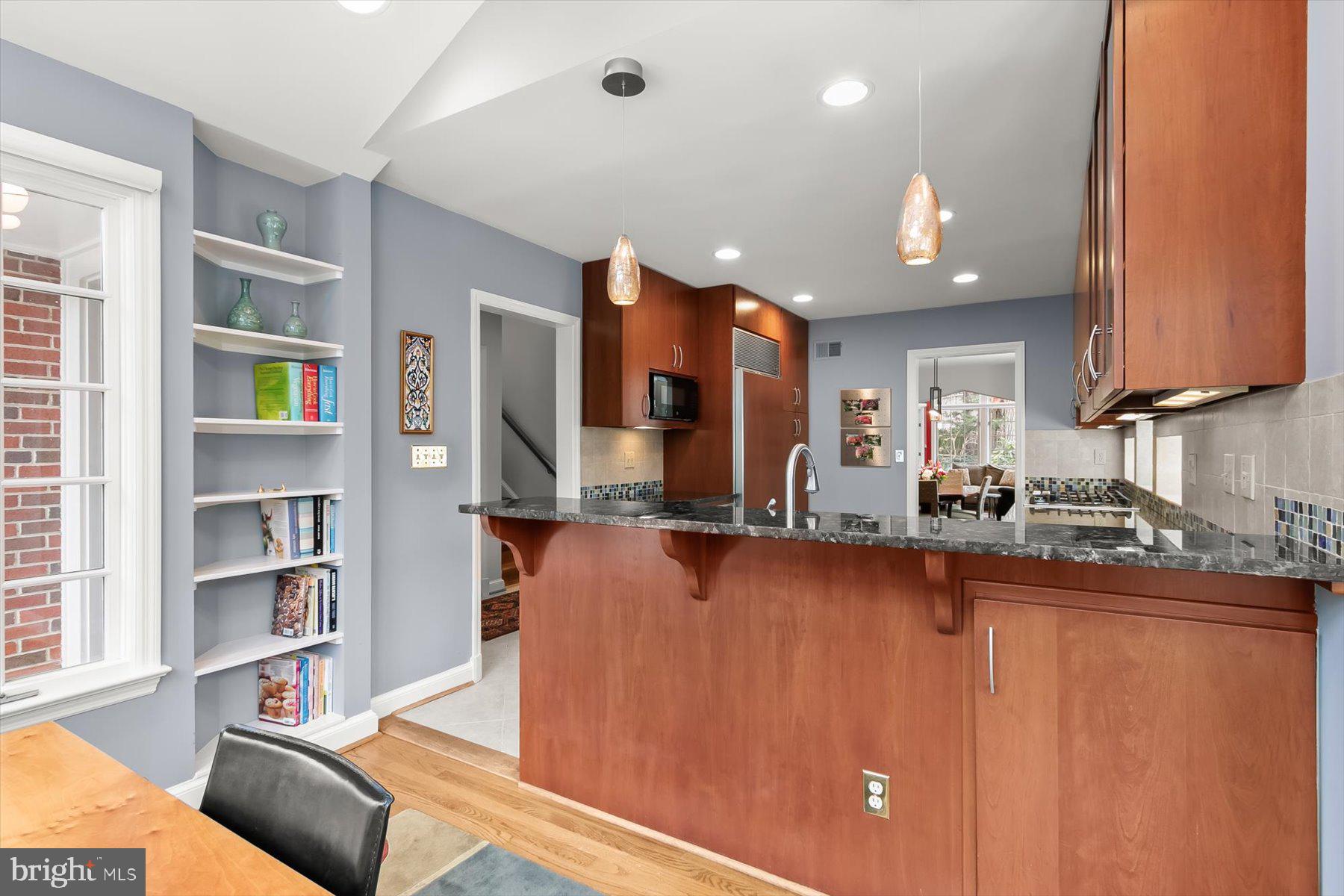 5628 MASSACHUSETTS AVENUE