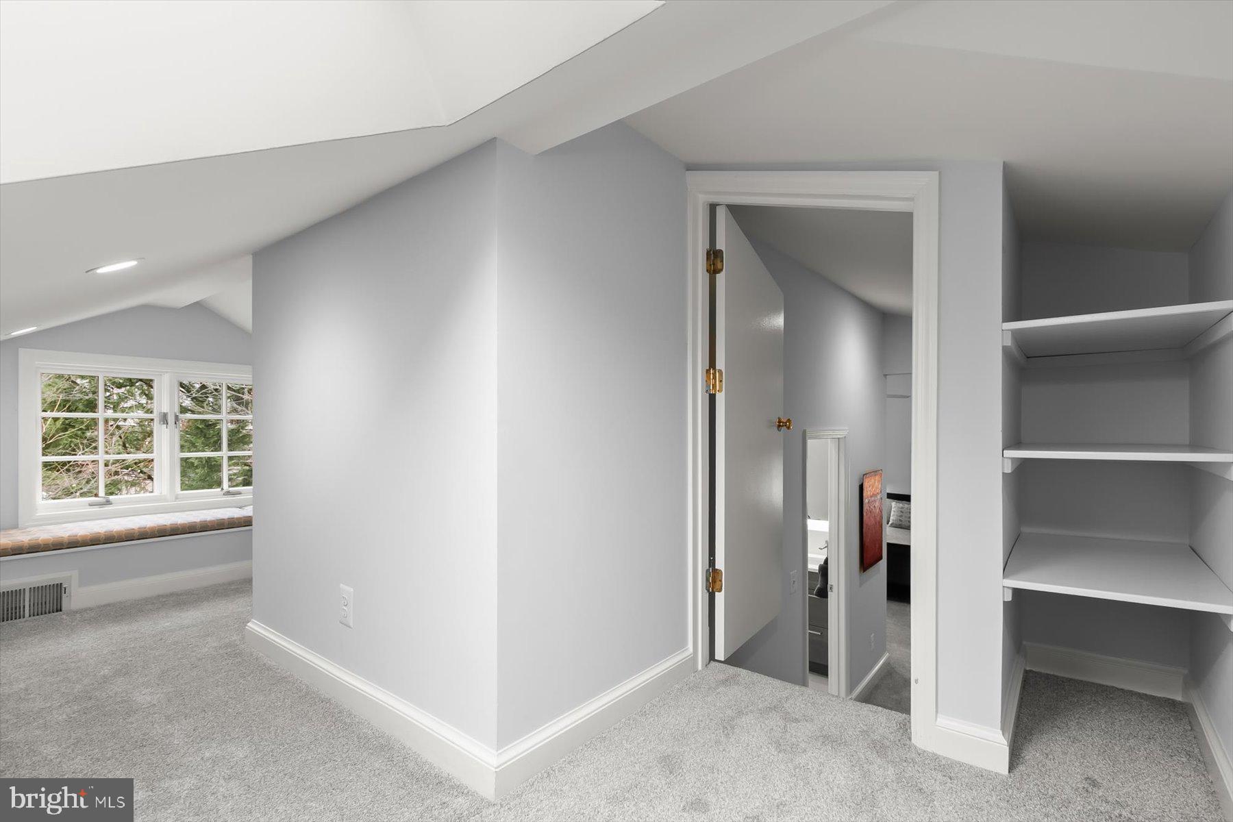 5628 MASSACHUSETTS AVENUE