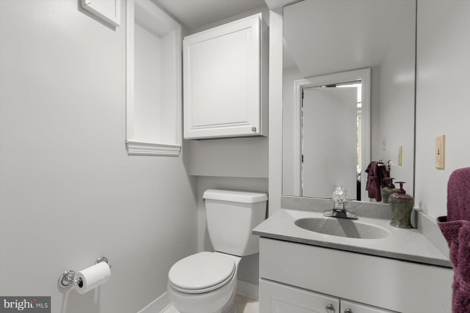 5628 MASSACHUSETTS AVENUE