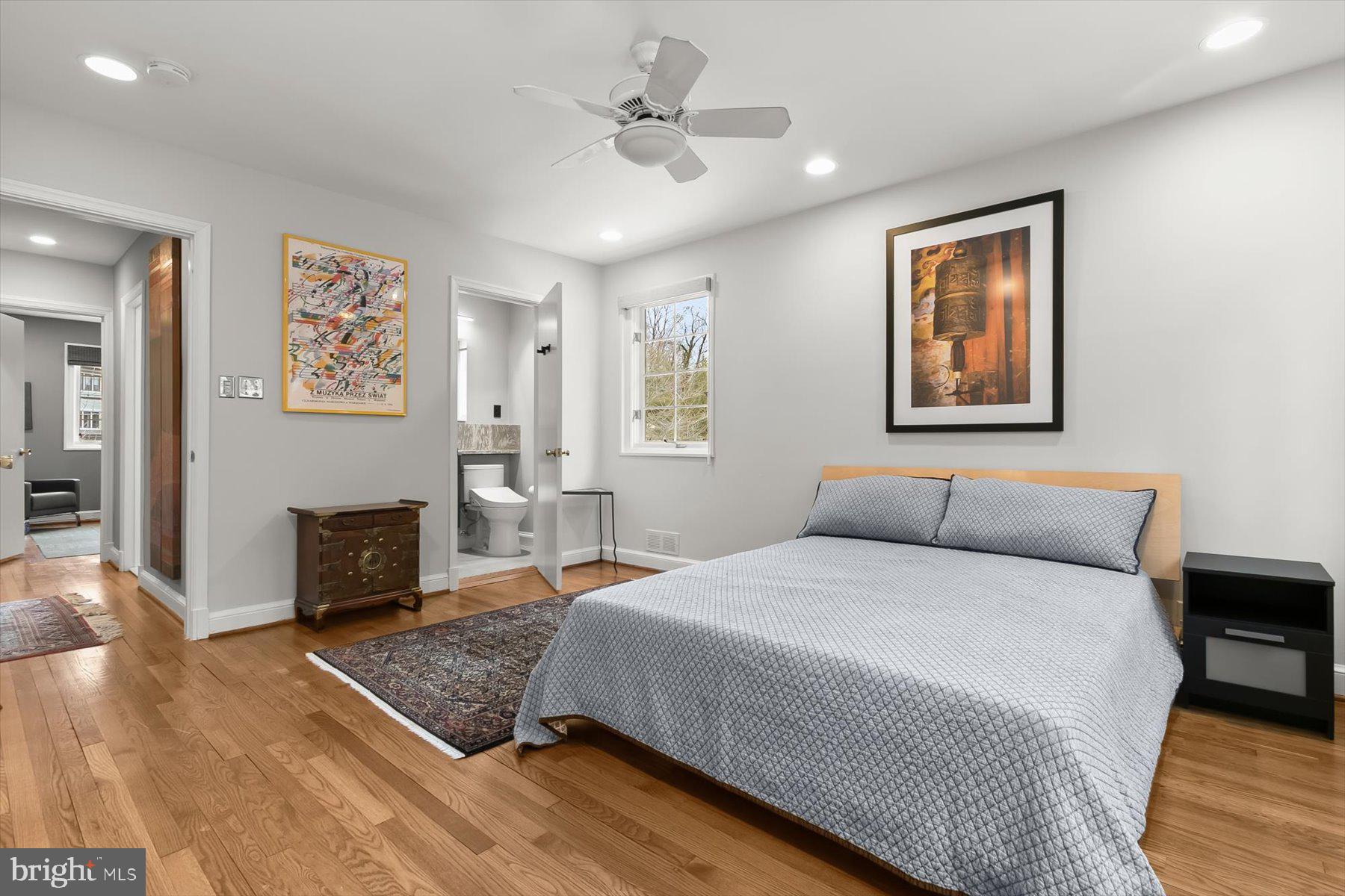 5628 MASSACHUSETTS AVENUE