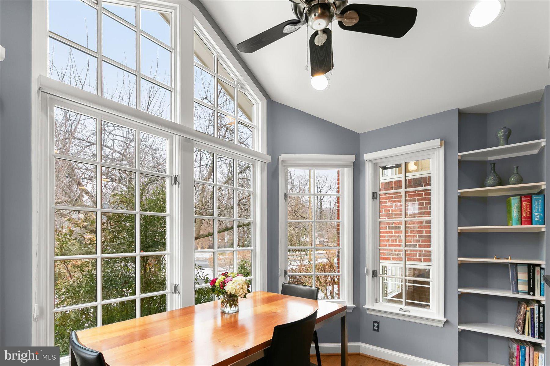 5628 MASSACHUSETTS AVENUE