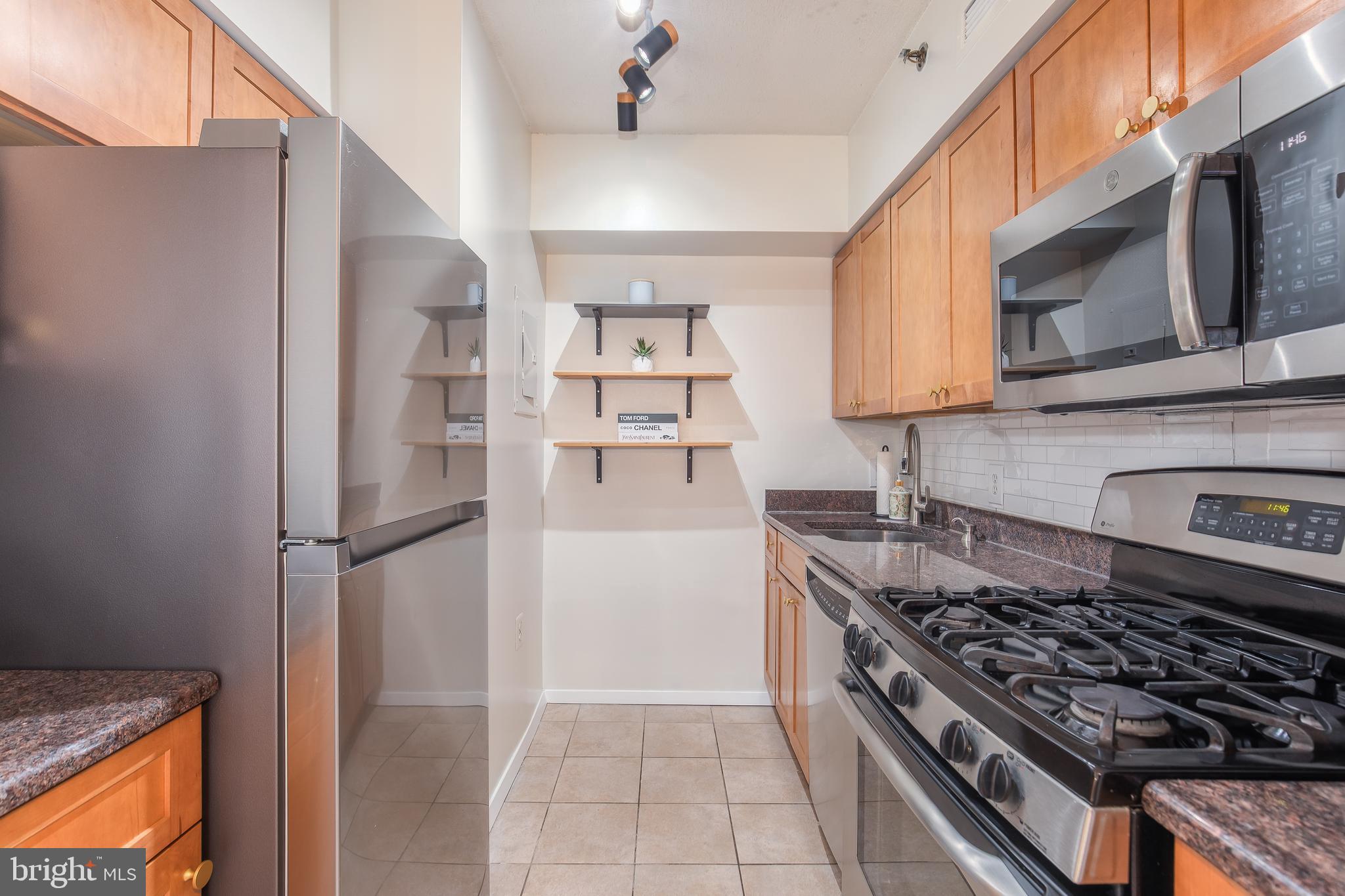 4801 FAIRMONT AVENUE 411