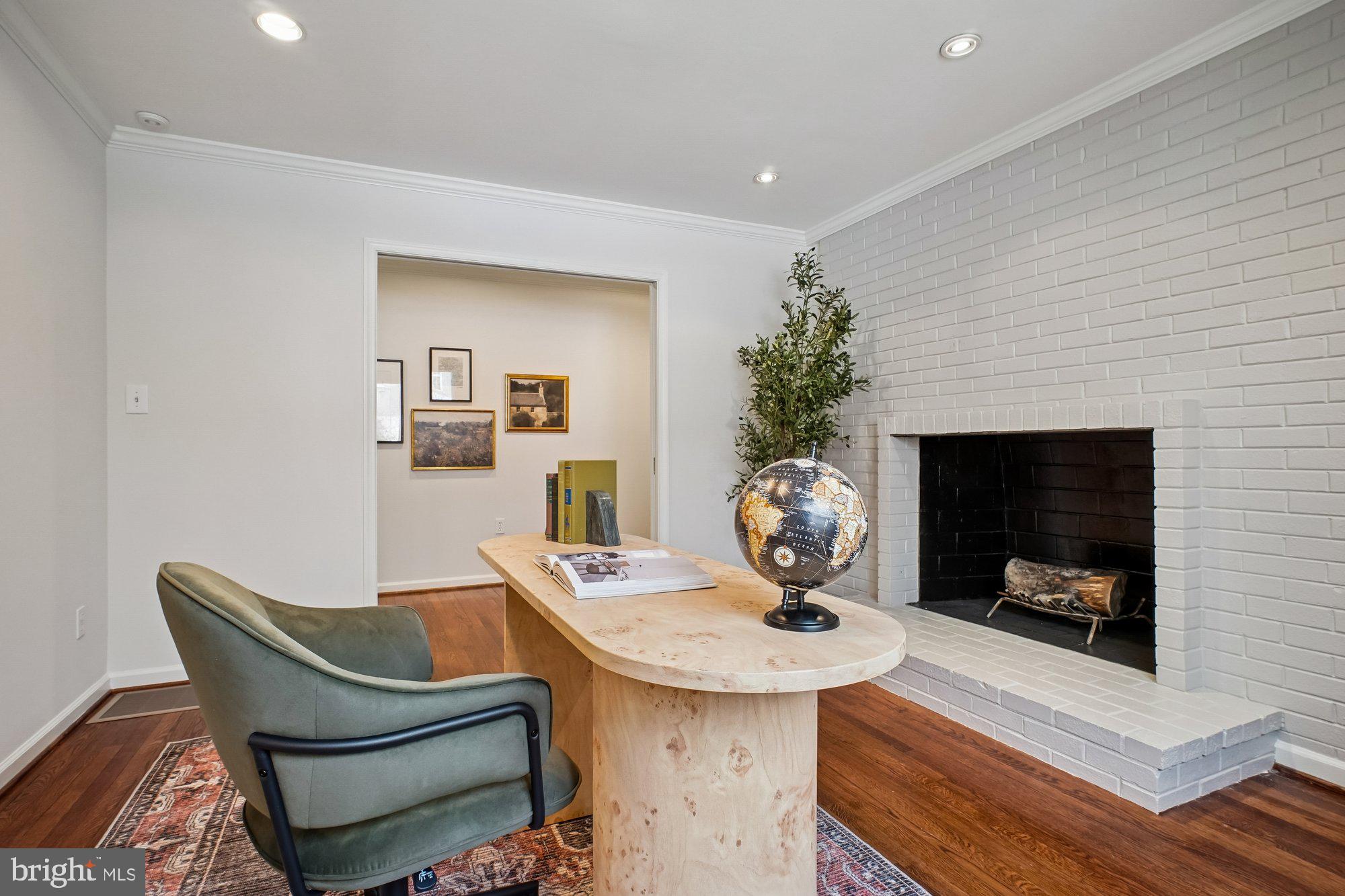 8512 BURNING TREE ROAD