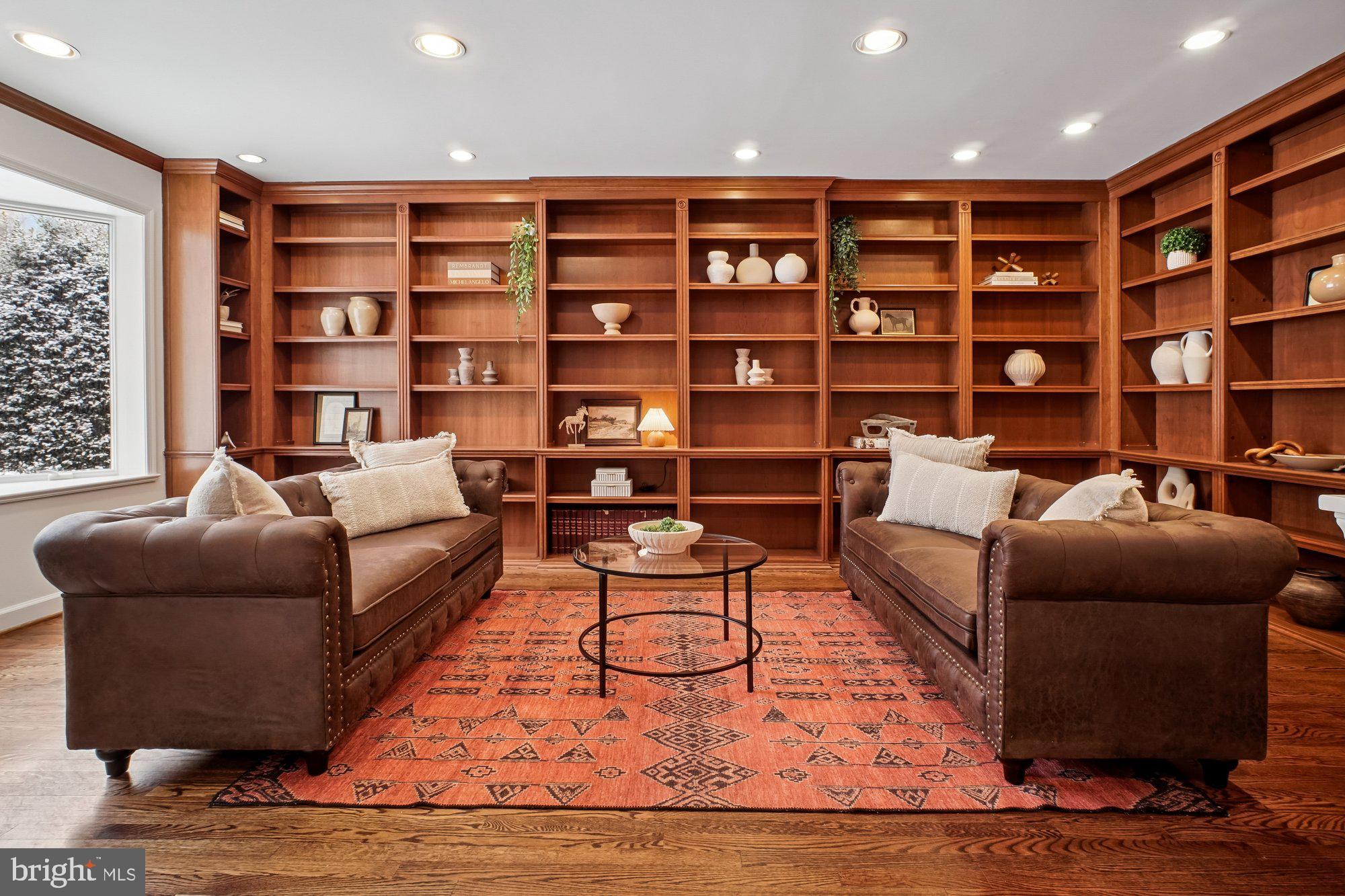 8512 BURNING TREE ROAD