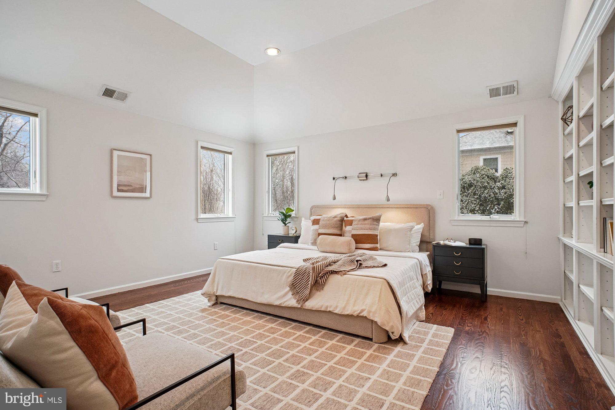 8512 BURNING TREE ROAD