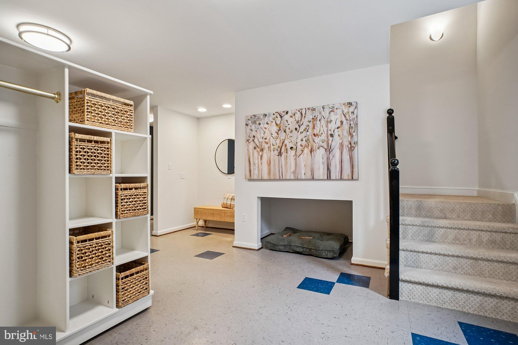 8512 BURNING TREE ROAD