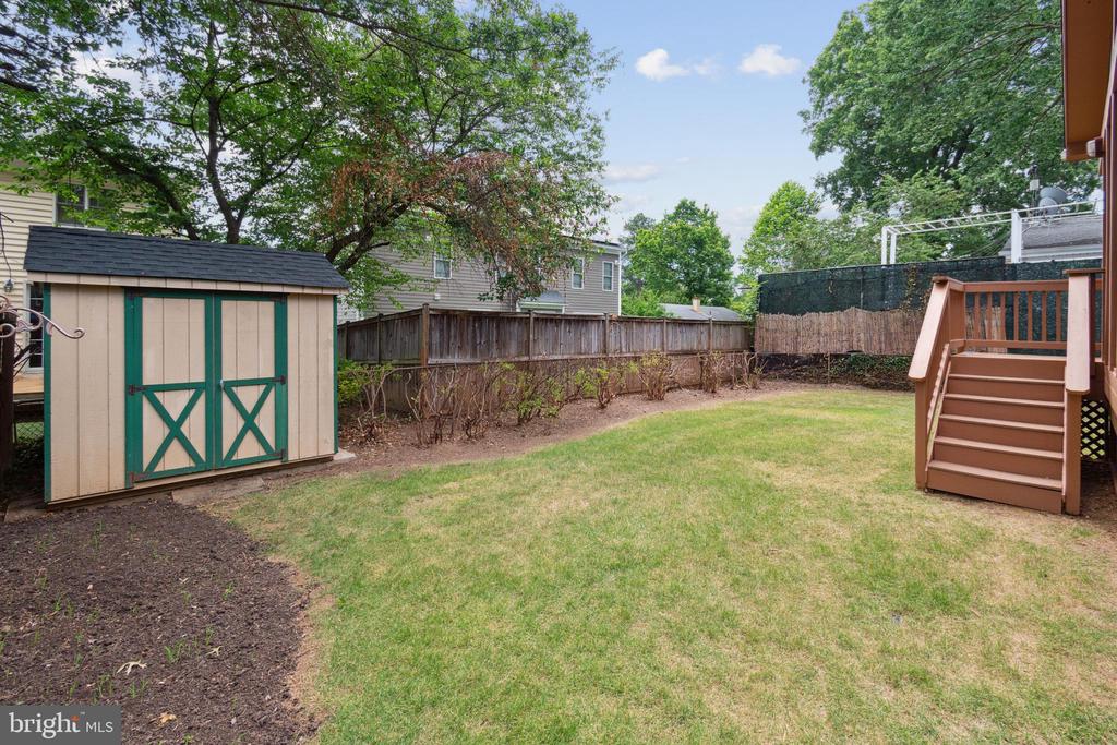 9923 MAYFIELD DRIVE