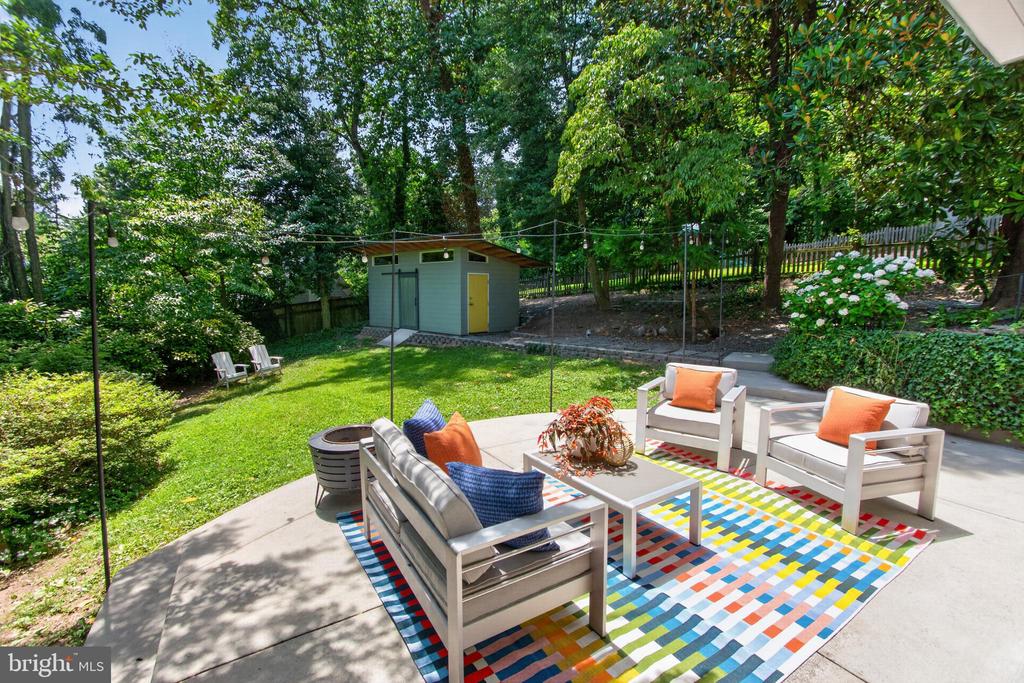 6222 DAHLONEGA ROAD