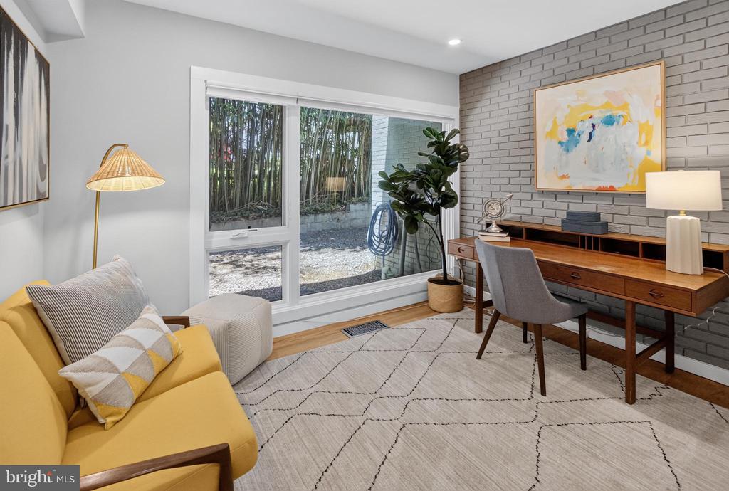 6222 DAHLONEGA ROAD
