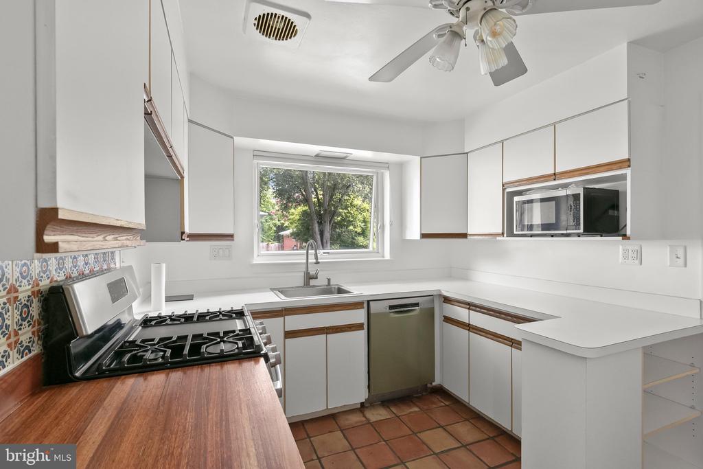 5900 OSCEOLA ROAD