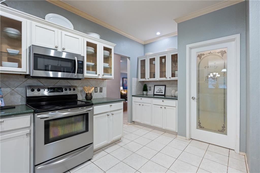 4103 Natural Bridge CT