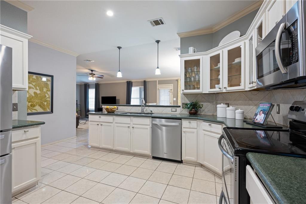 4103 Natural Bridge CT