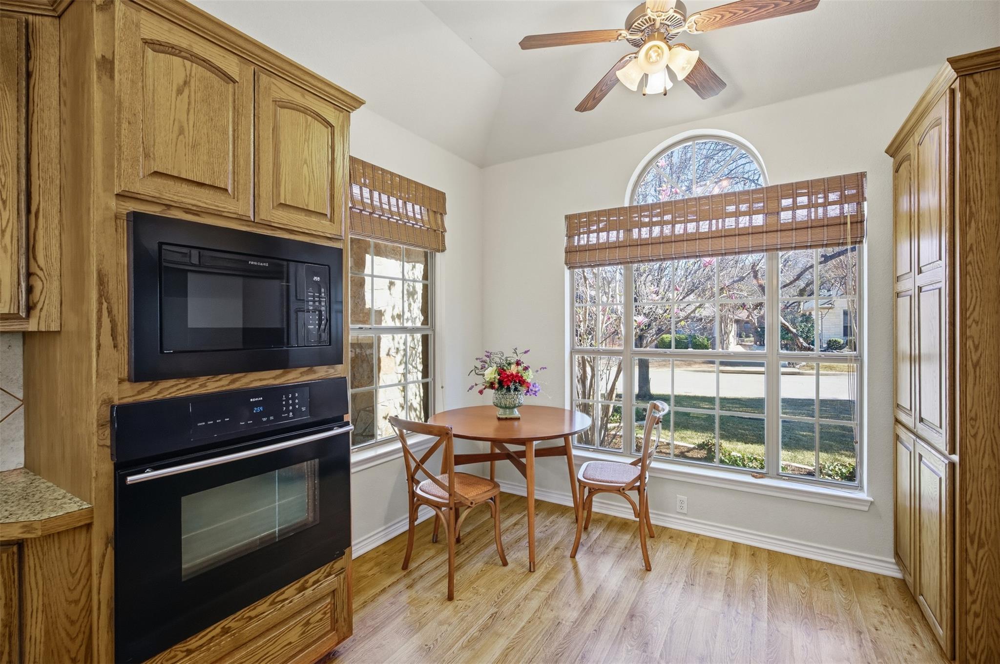 715 Enchanted Rock TRL