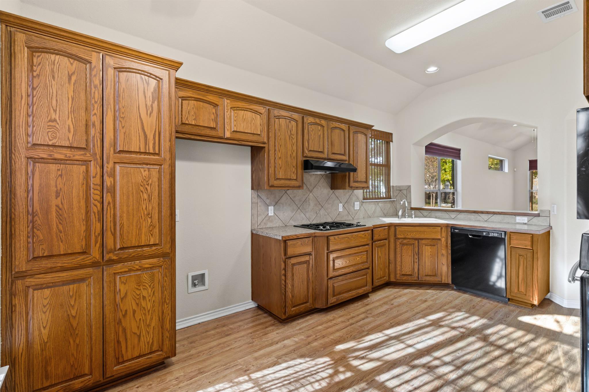 715 Enchanted Rock TRL