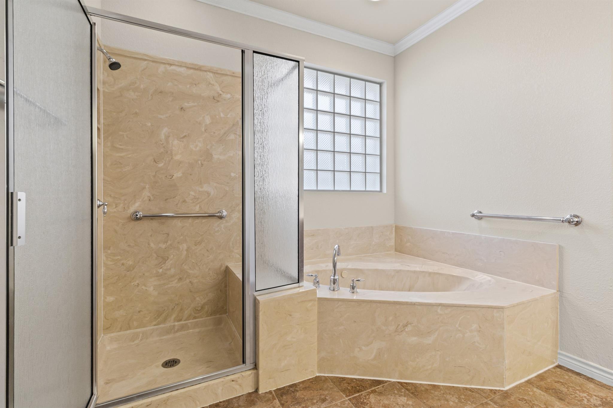 715 Enchanted Rock TRL