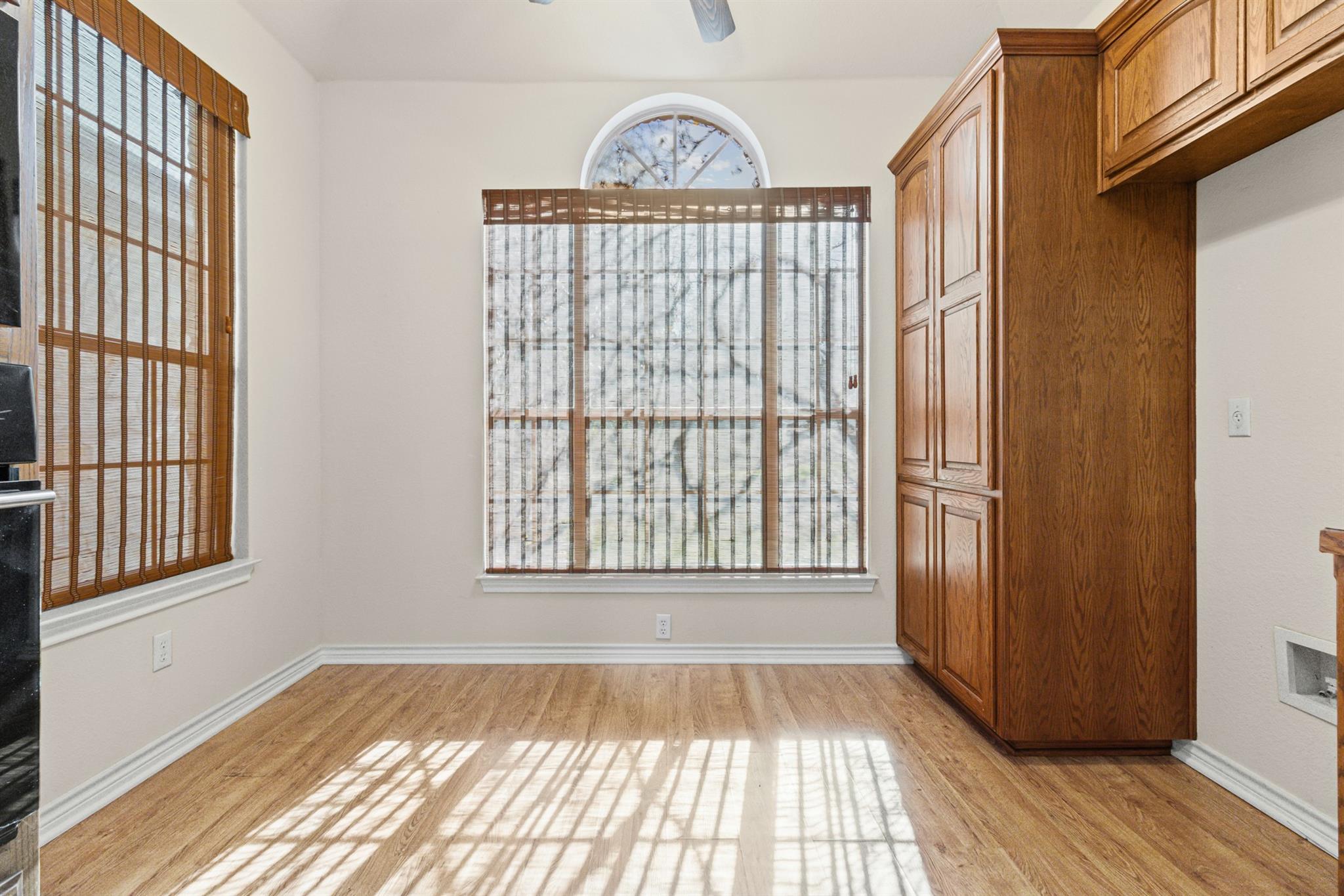 715 Enchanted Rock TRL