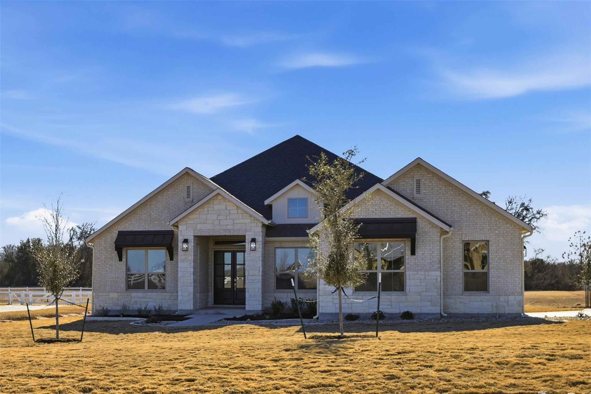 145 Twin Creekview LN