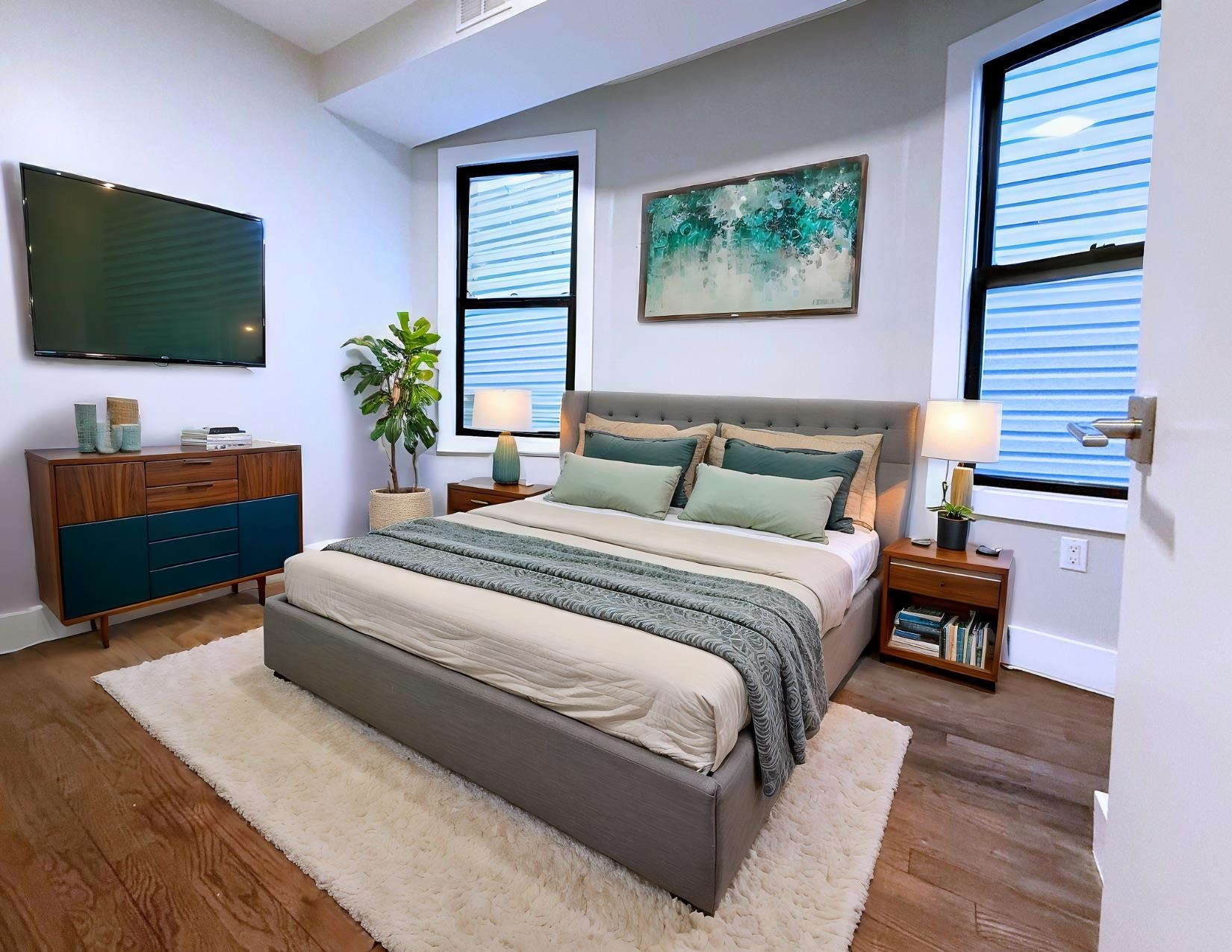 126 RANDOLPH AVE Unit: 3R