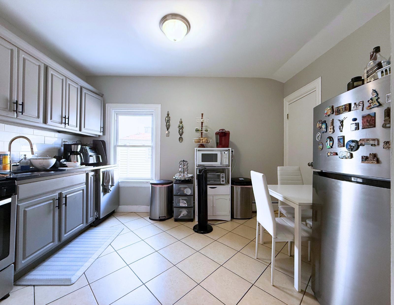 162 CARTERET AVE