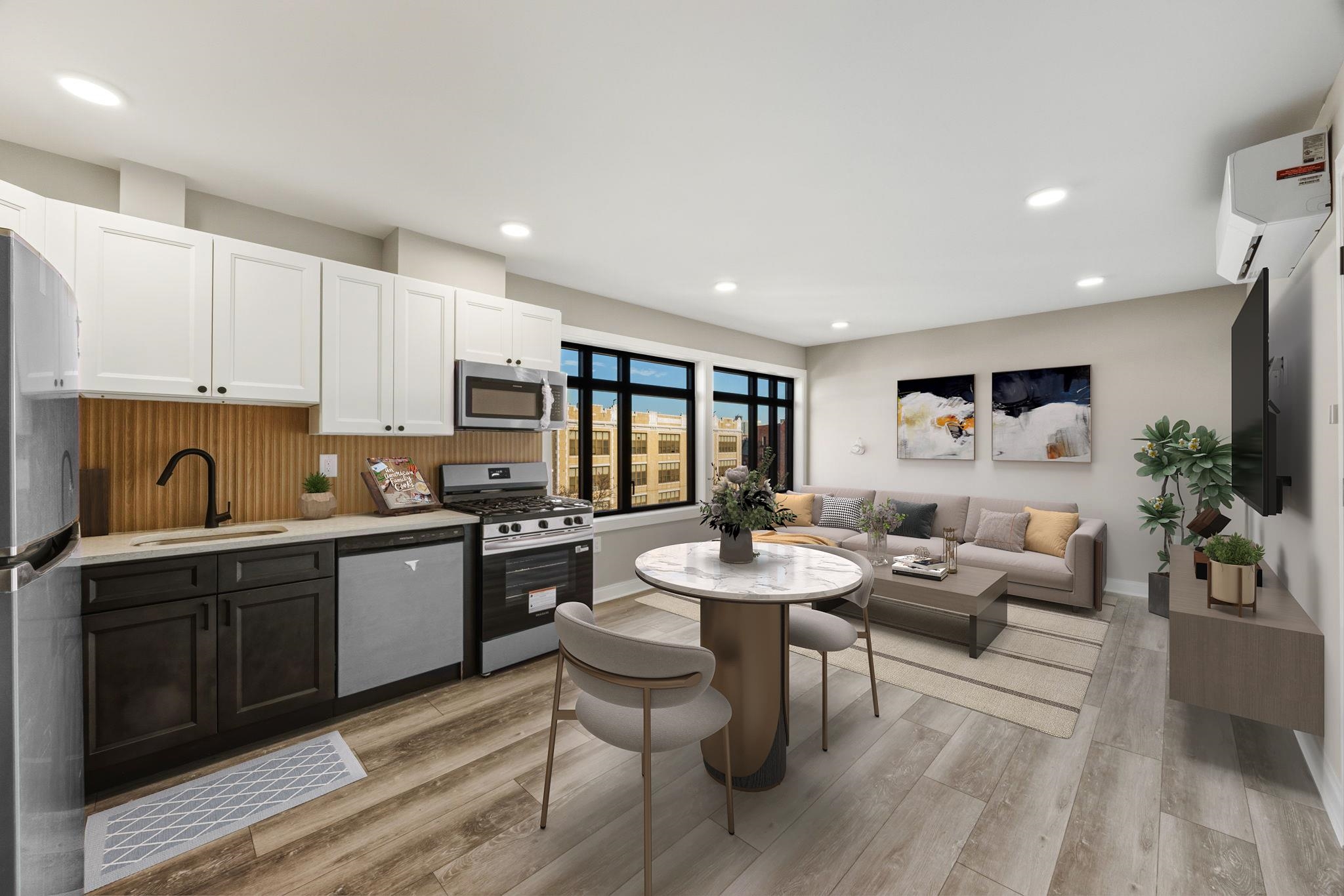 558 COMMUNIPAW AVE Unit: 502