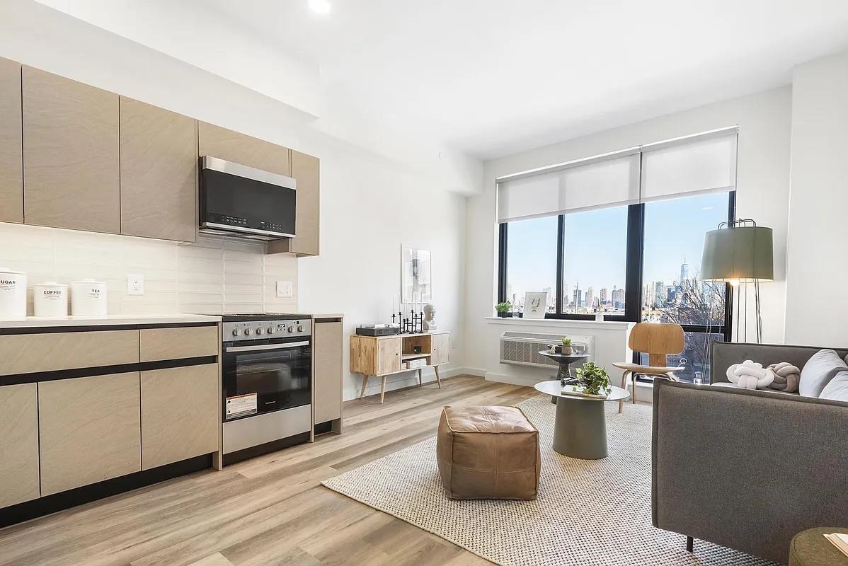 55 JORDAN AVE Unit: 209