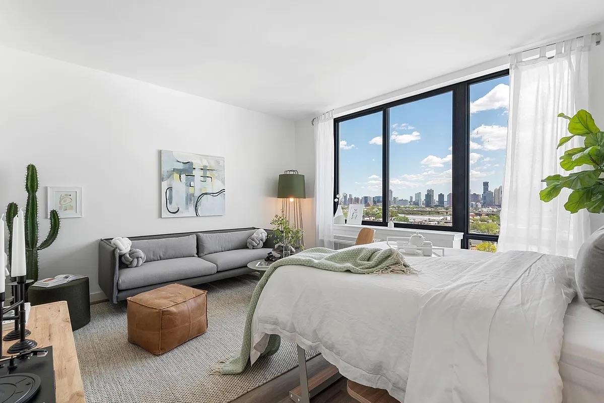 55 JORDAN AVE Unit: 511