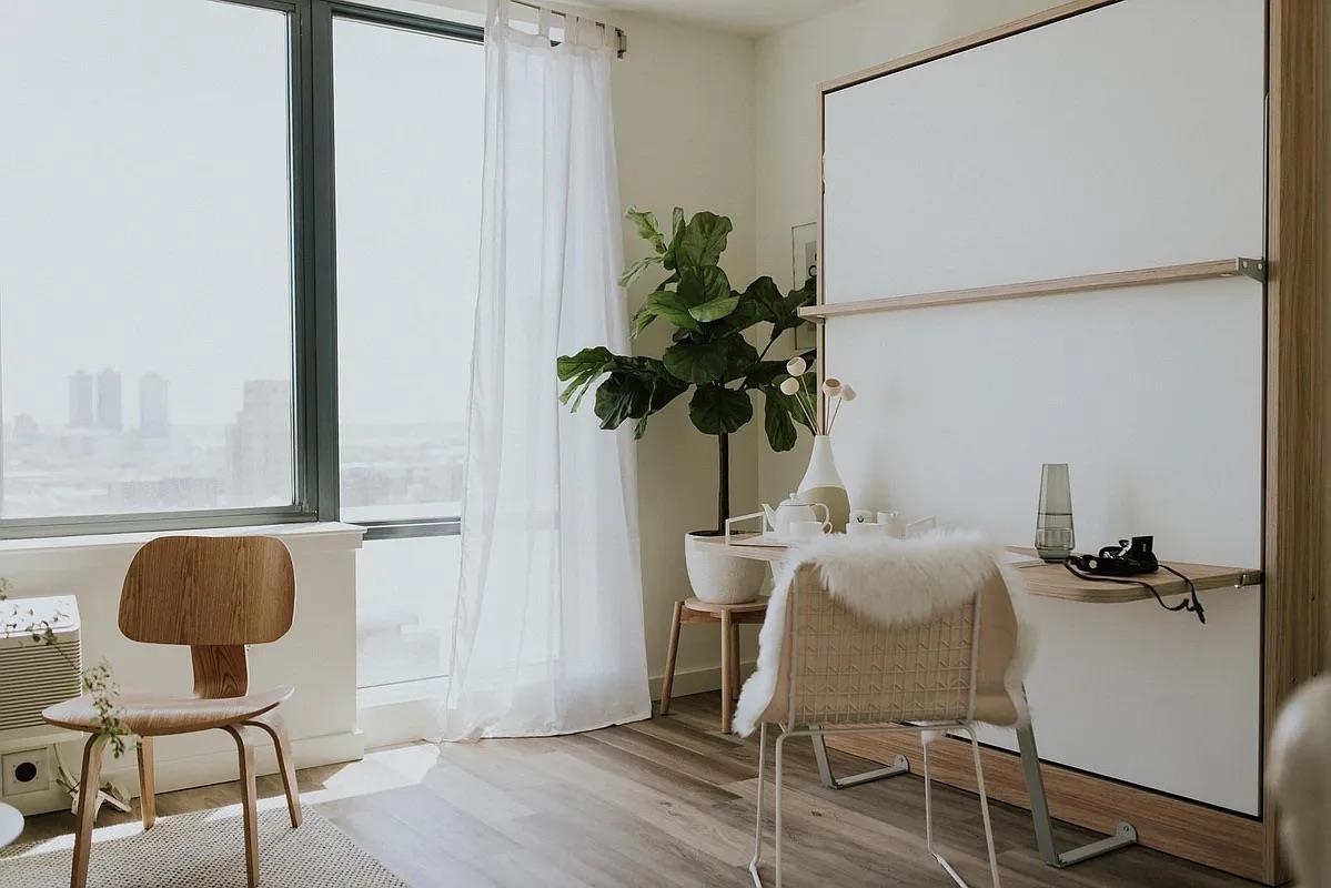 55 JORDAN AVE Unit: 1215
