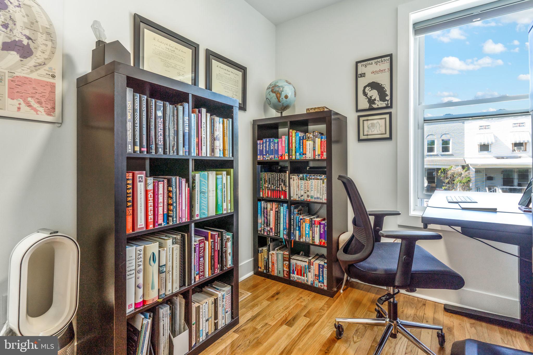 766 Columbia Rd NW