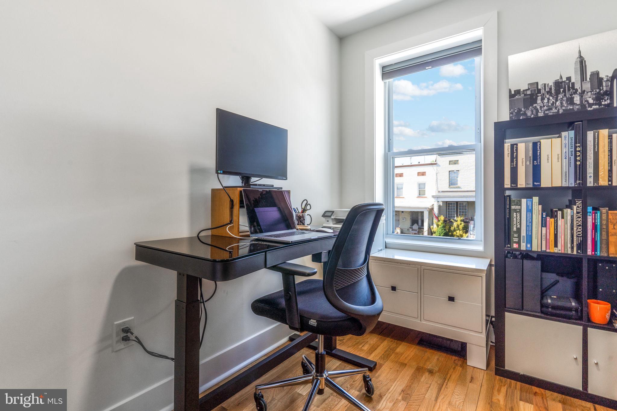 766 Columbia Rd NW