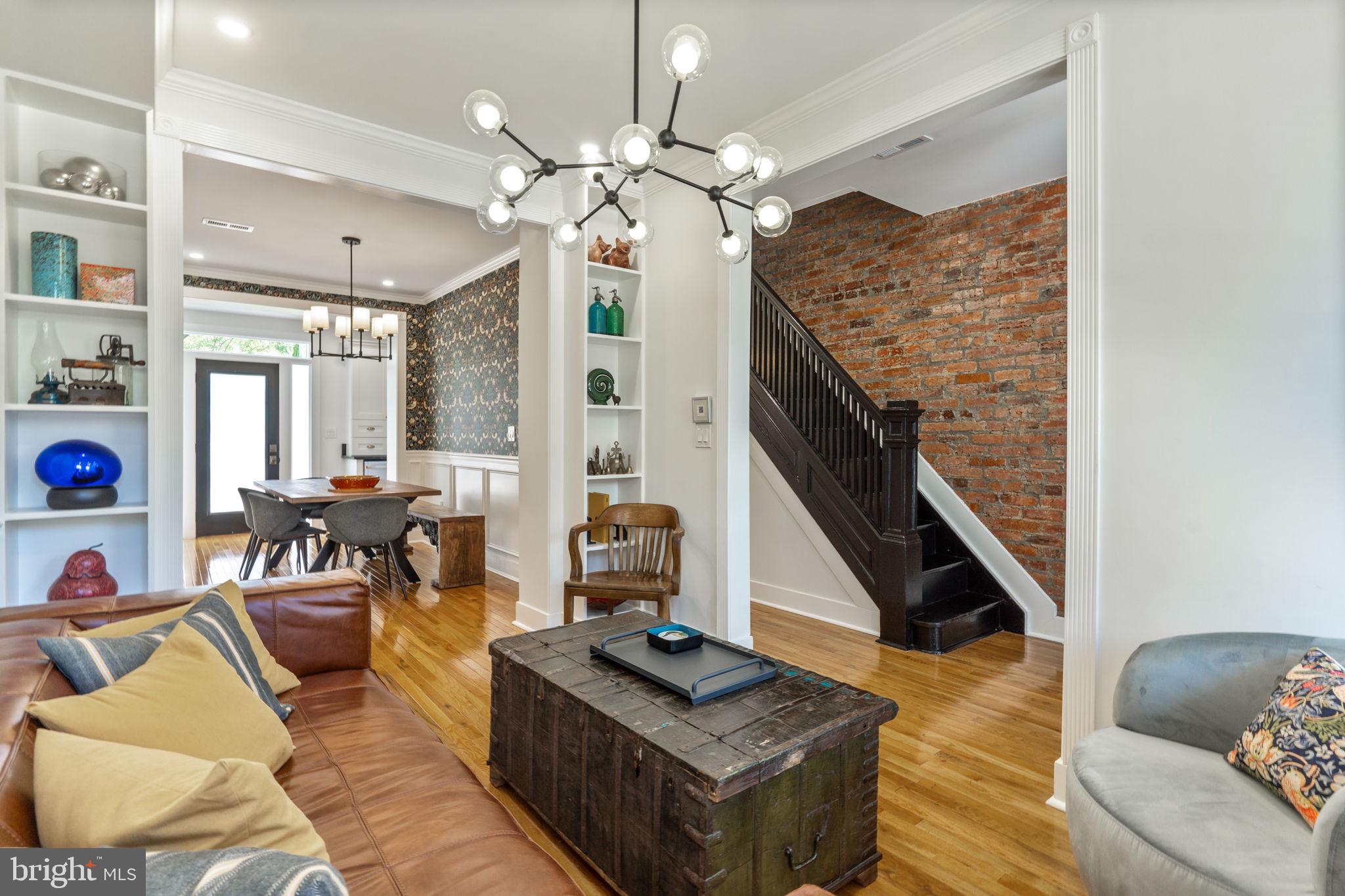 766 Columbia Rd NW